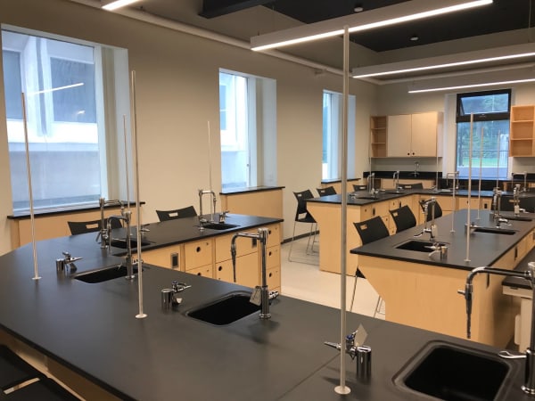 The York School - IB Science Lab 