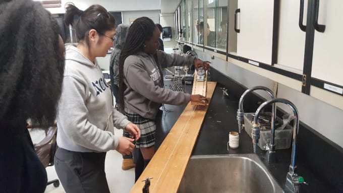 Niagara Christian Collegiate - Science facilities 3 