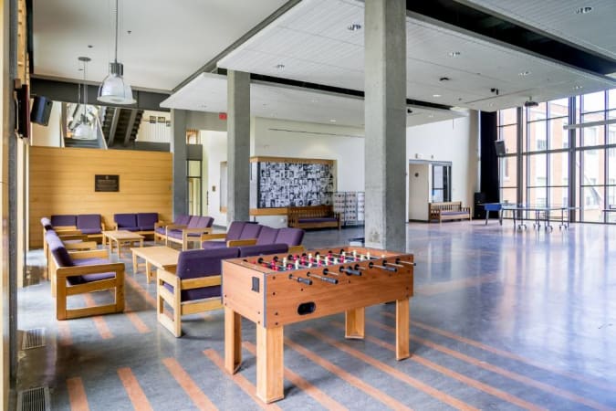 Bishop's College School - Shared spaces 1 