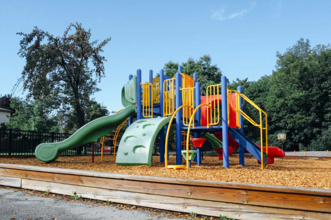 Lynn-Rose School - Lynn Rose Main Playground 
