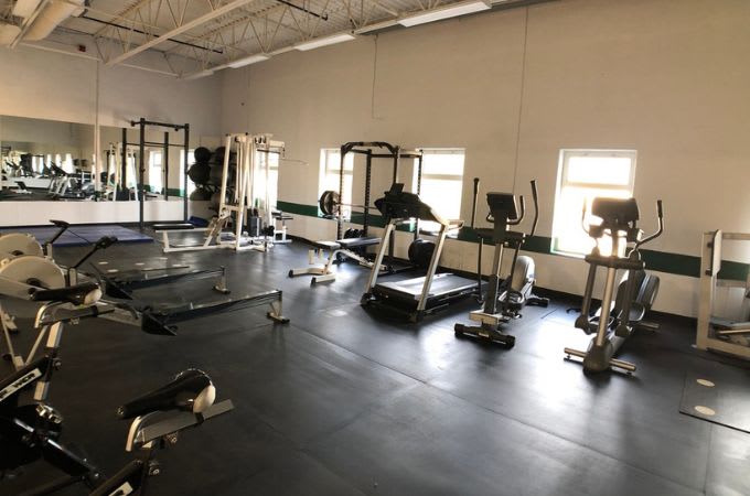 Toronto District Christian High School - Exercise room 