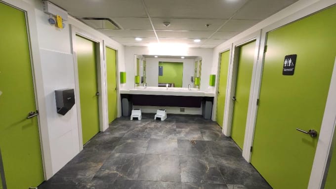 Pear Tree School - Clean, modern washrooms. 