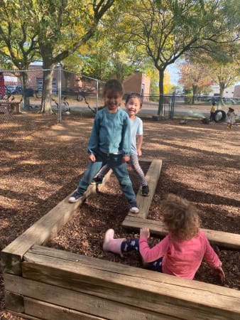 Kaban Montessori School - Outdoor Gathering Space 