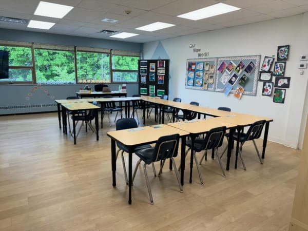 Brighton School - Classrooms3 