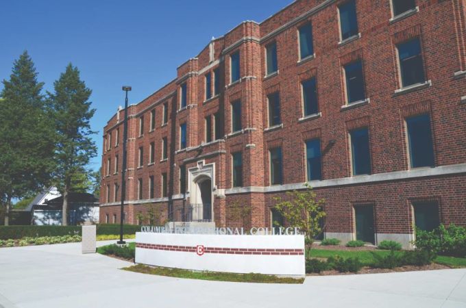 Columbia International College - Academic Building - Cedar Building 