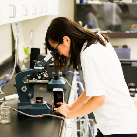 Mennonite Collegiate Institute - Science facilities 1 