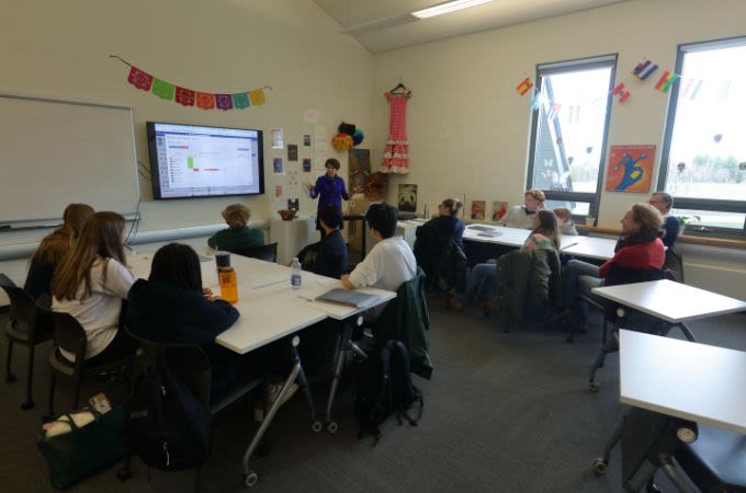 Lakefield College School - Classrooms2 