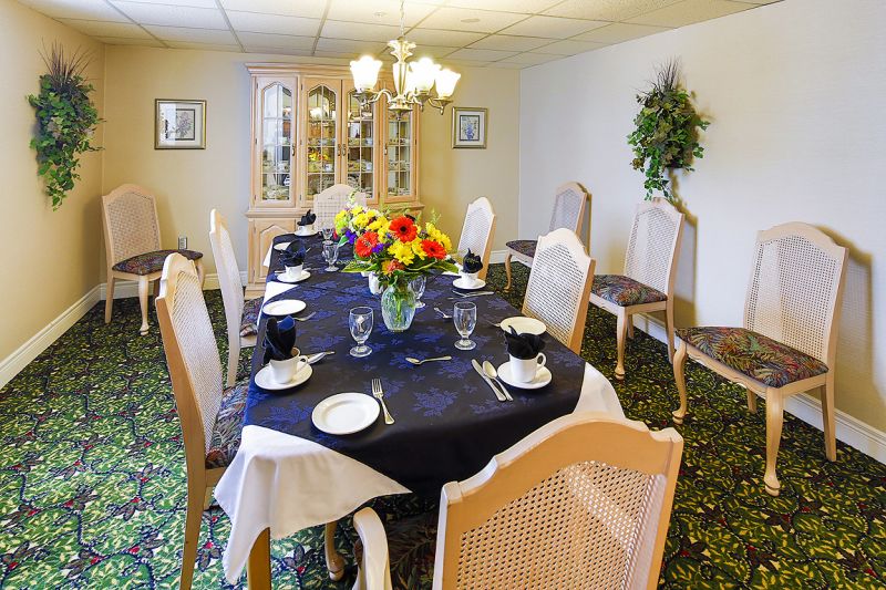 Metcalfe Gardens Retirement Residence St. Thomas Retirement Home Verve