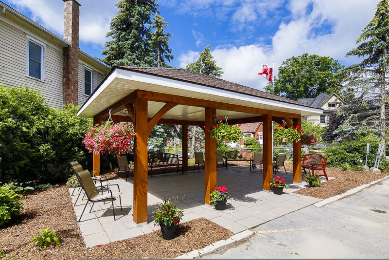 Metcalfe Gardens Retirement Residence St. Thomas Retirement Home Verve