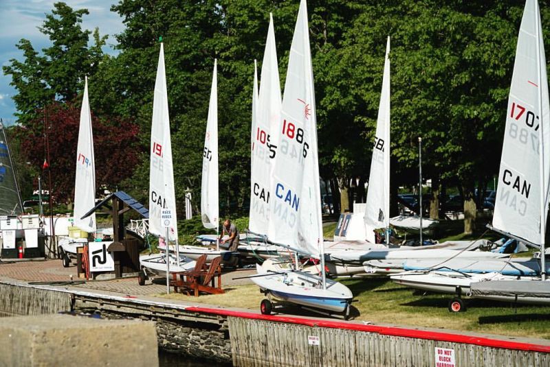 britannia yacht club sailing camp