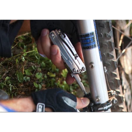 Leatherman Wingman Multi Tool + Pouch - default