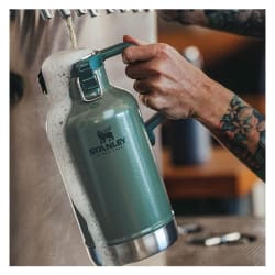 Stanley Growler 1.9L Flask Hammertone Green