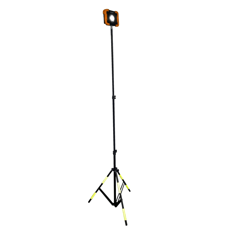 Zartek 10W LED Worklight with Tripod Stand - default