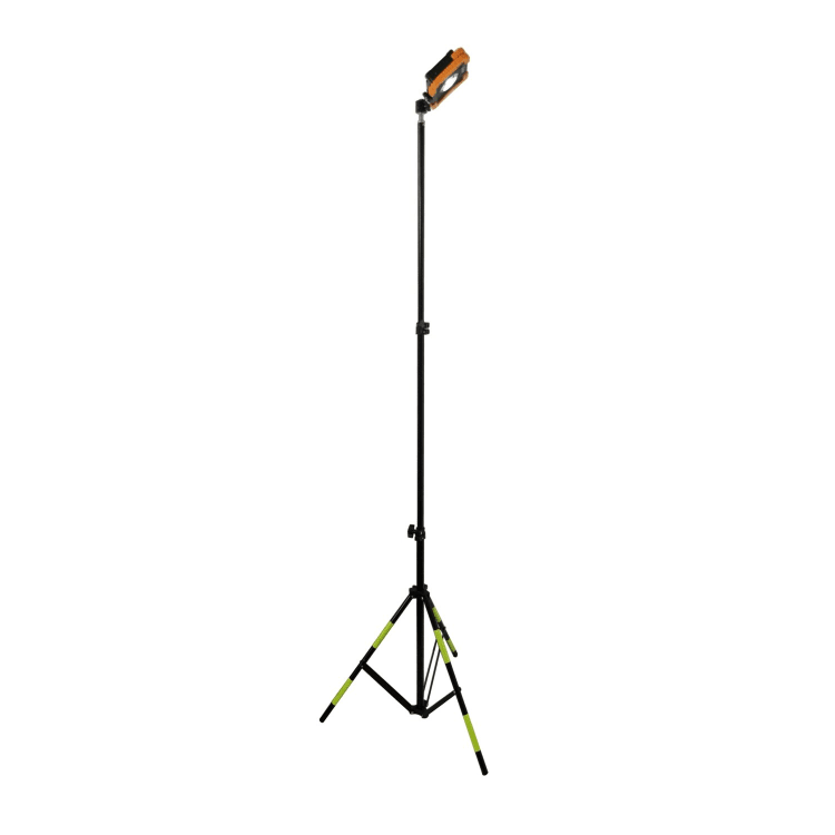 Zartek 10W LED Worklight with Tripod Stand - default