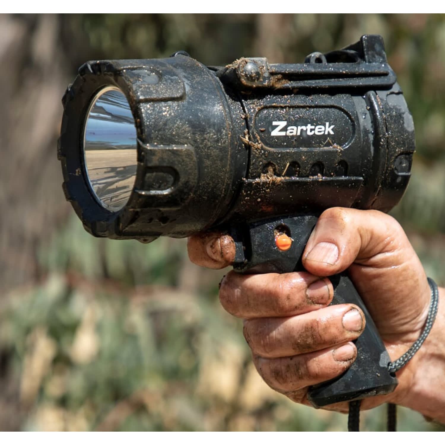 Zartek 1800 Lumen Rechargeable LED Spotlight Outdoor Warehouse