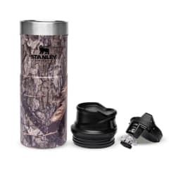 Stanley Classic Trigger Action Mug 470ml Country DNS Mossy Oak