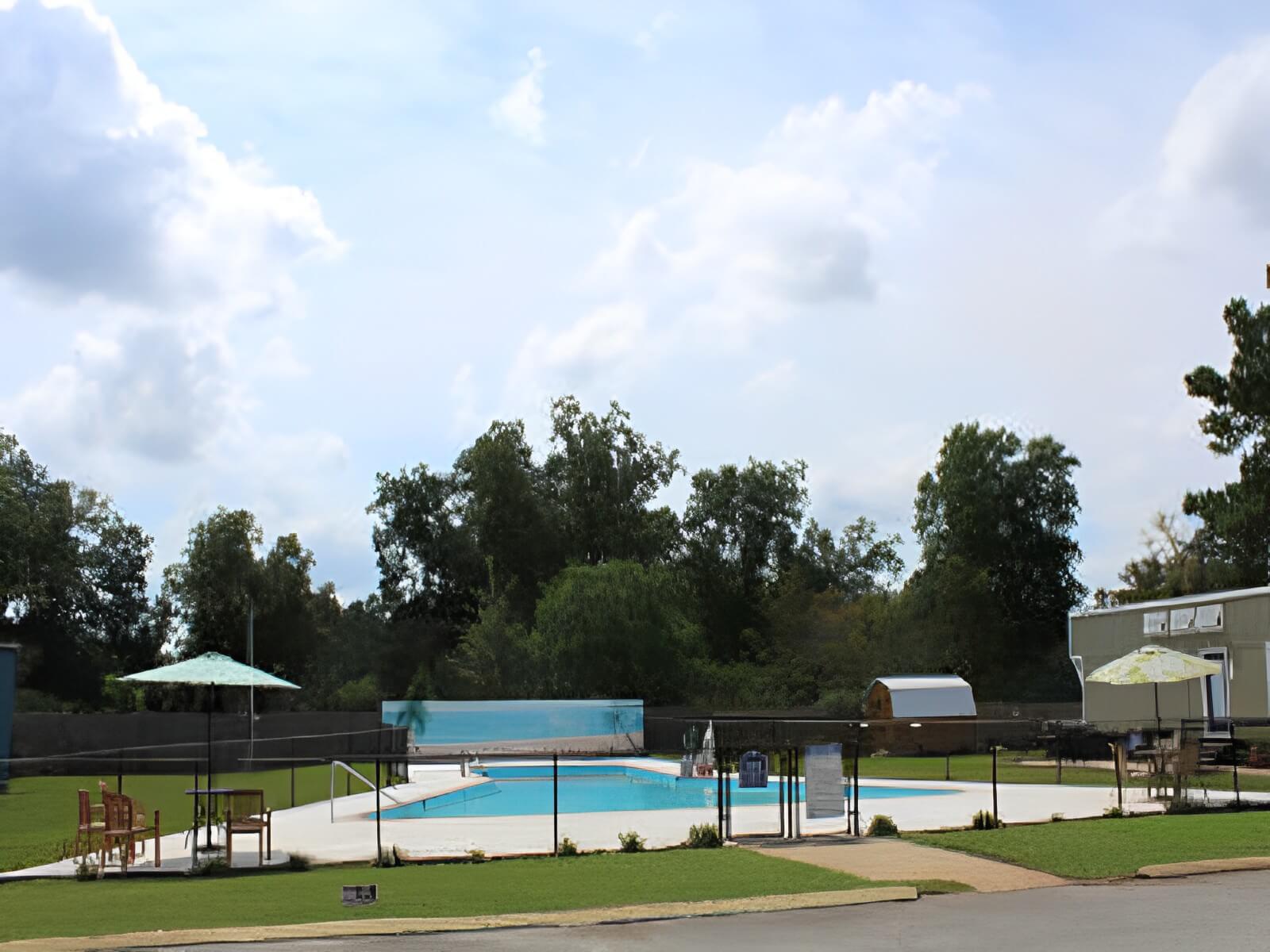 Crossroads Travel RV Park