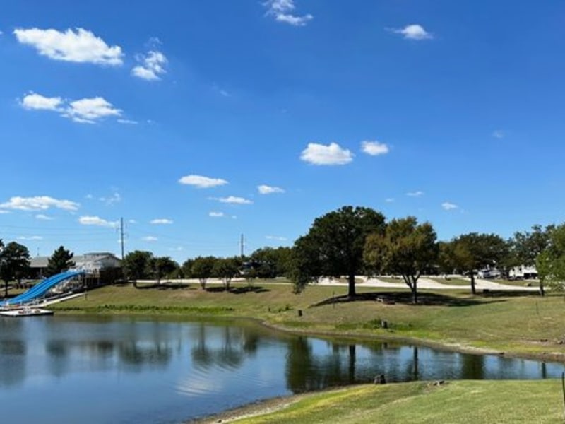 Ardmore Lakes RV Resort