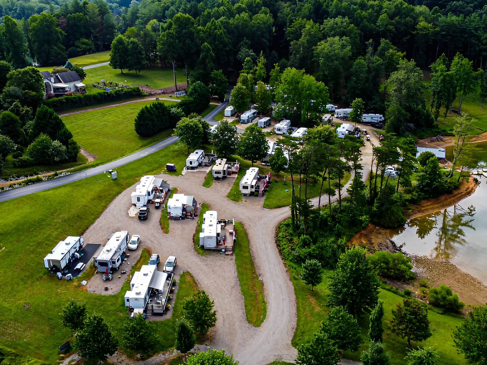 Cove Ridge Marina & Resort