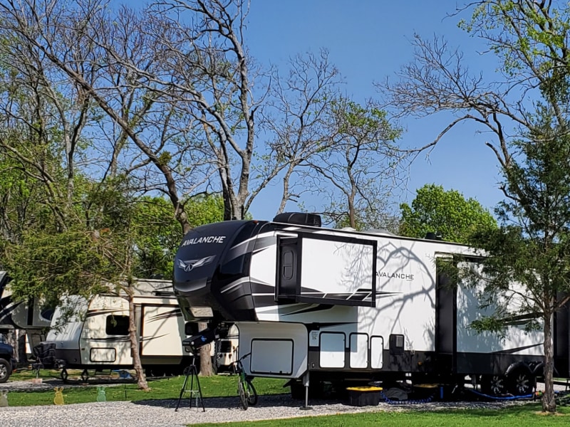 Creek Crossing RV Park