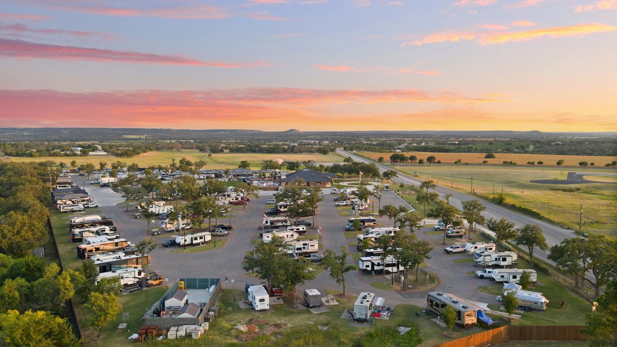 Lantern Oaks RV Resorts