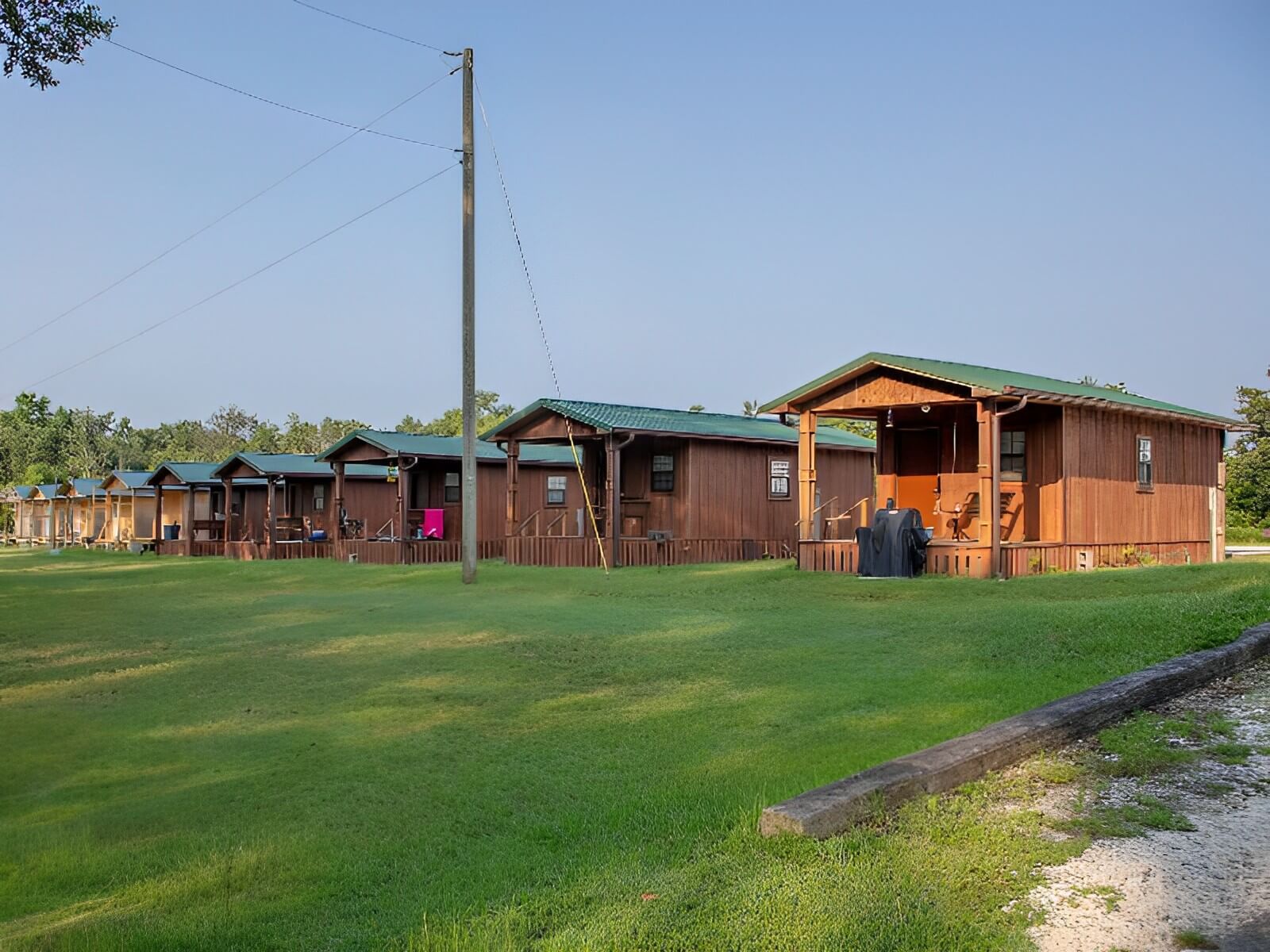 Mobile Oaks RV Resort