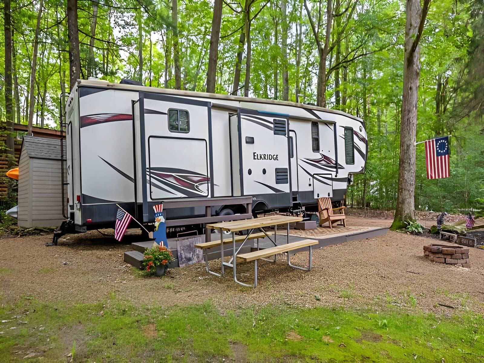Campers Paradise Campground and Cabins