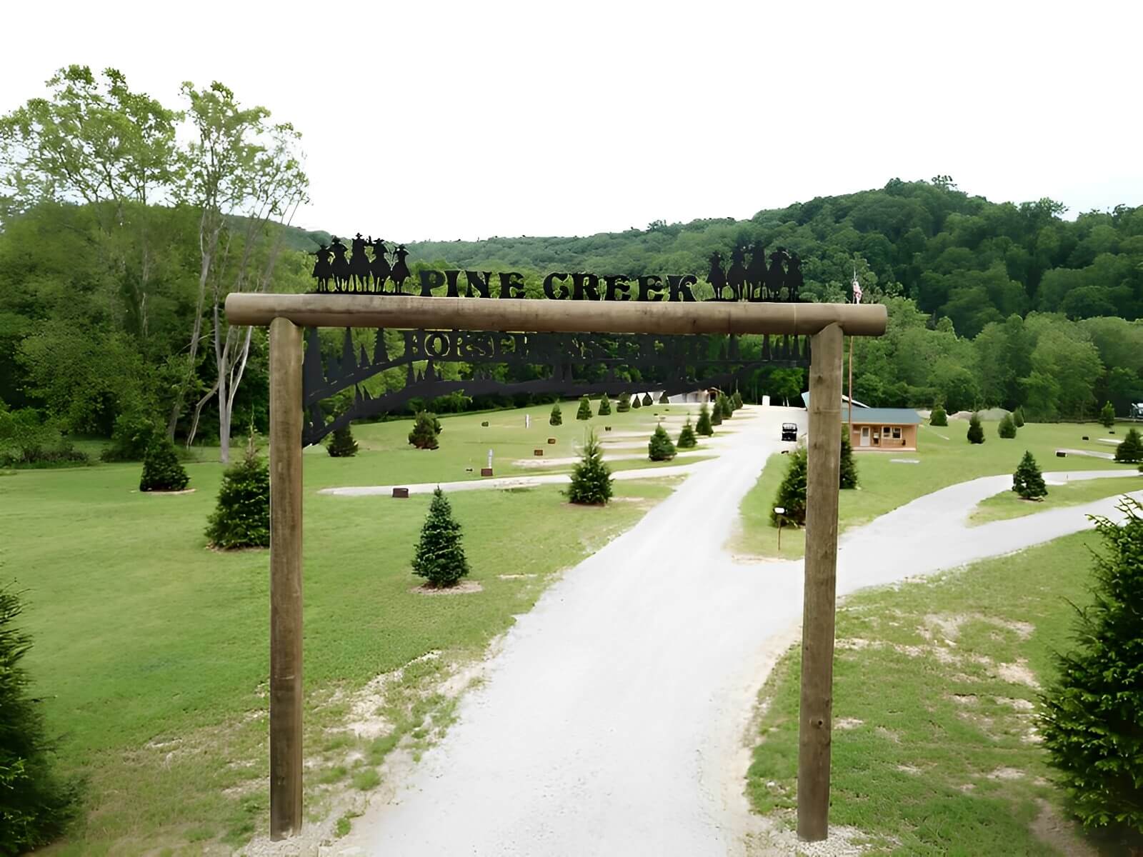 Pine Creek Cabins & Camping Resort
