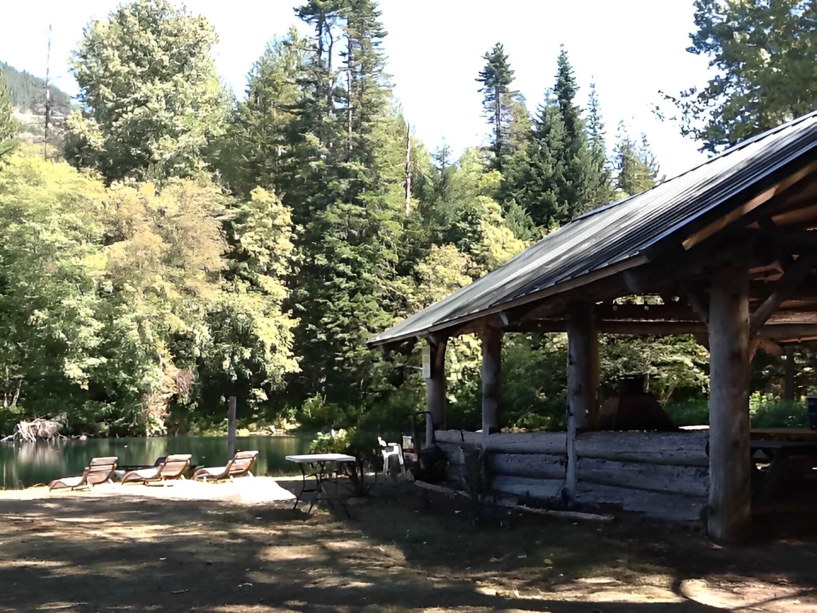 Alpine Lakes Lodge