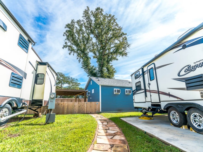 Plantation Oaks RV Park