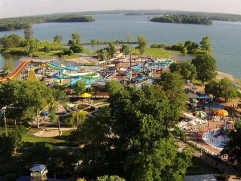 Nashville Shores Lakeside Resort