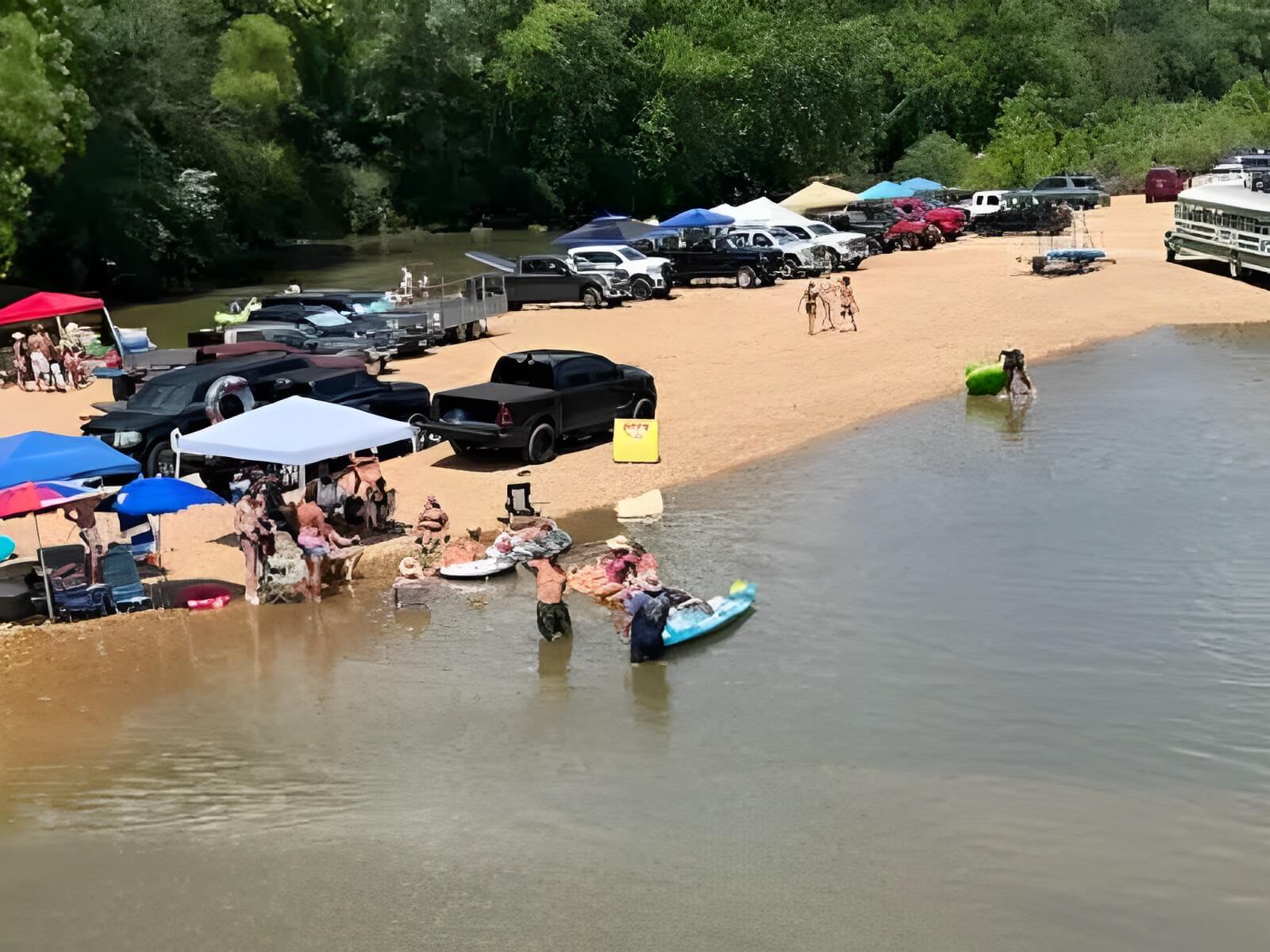Ozark Outdoors Resort 