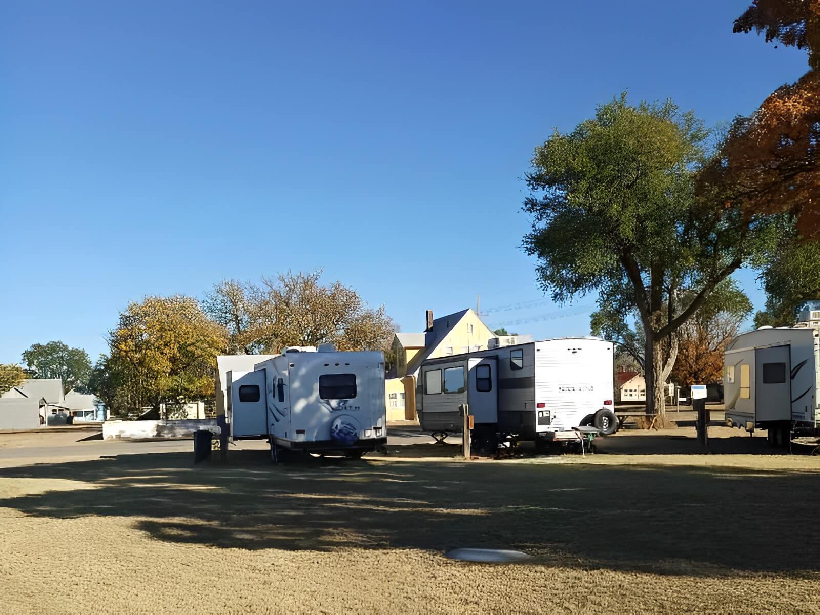 Red Hills Motel & RV Park