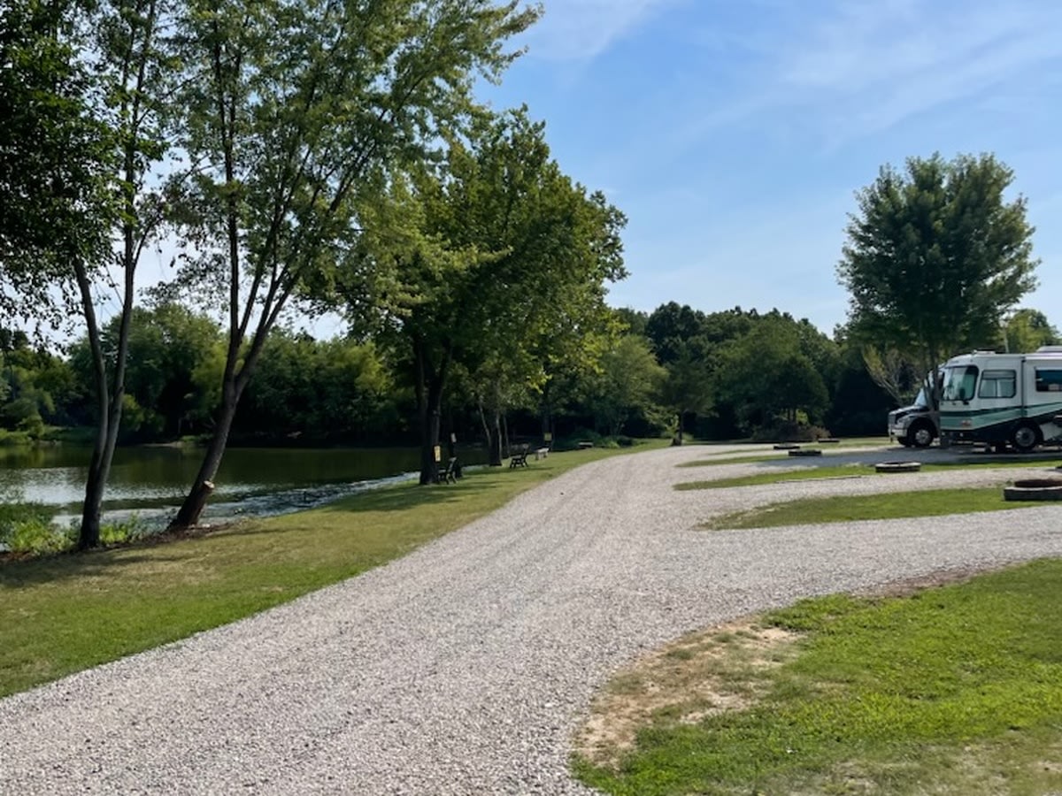 Rustic Lakes RV Park