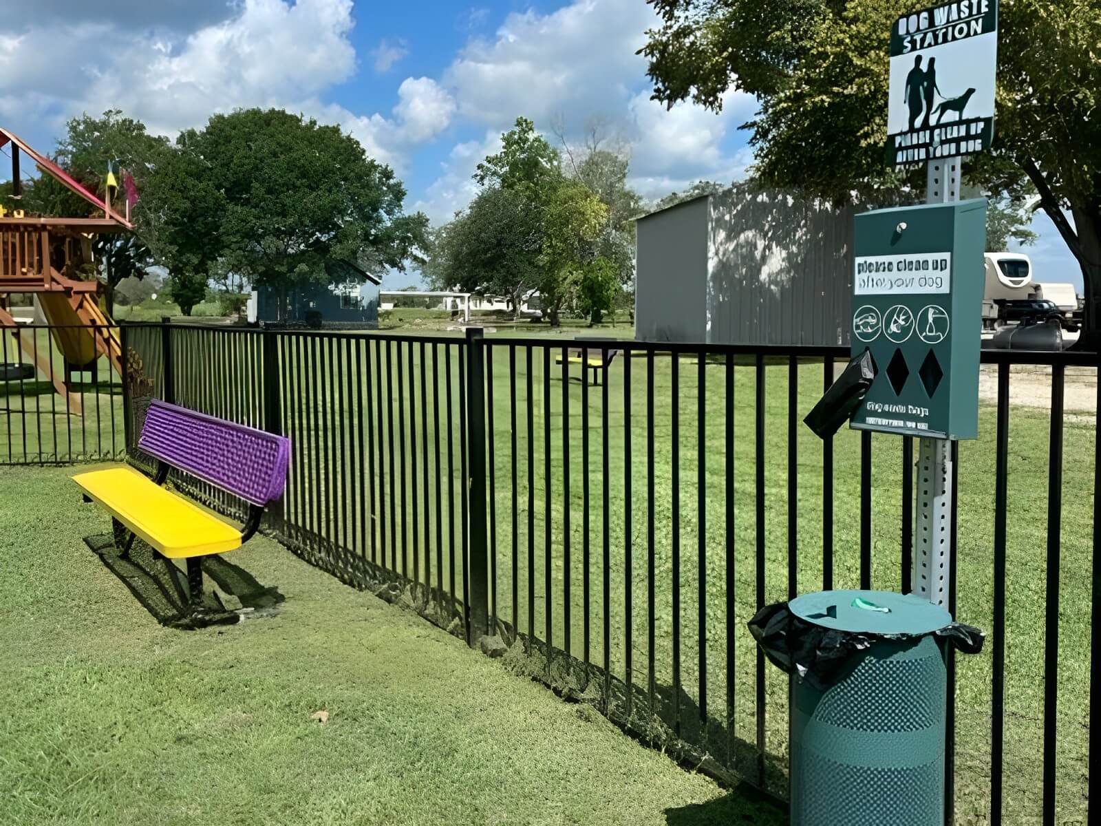 Angleton RV Park & Resort