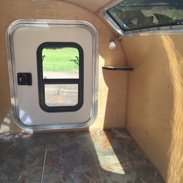 2016 DNM Teardrop Trailers 5’x8’ Travel Trailer available for rent in Eugene, Oregon