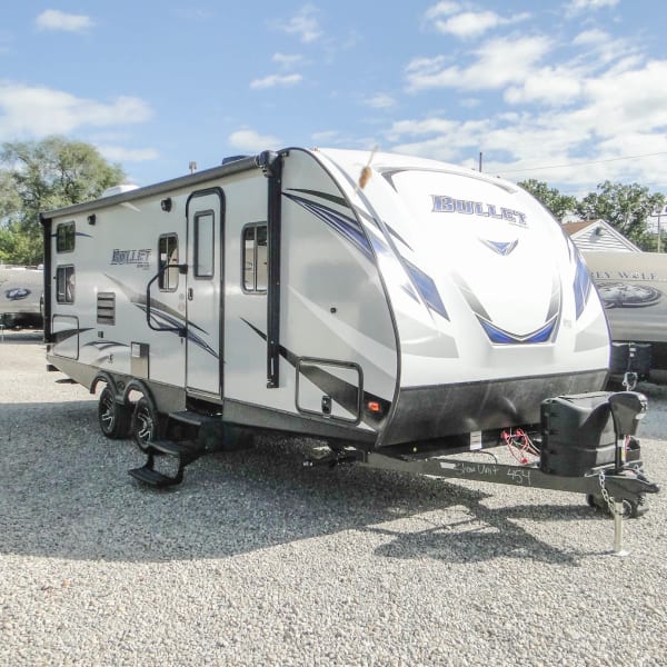 2018 Keystone Bullet Travel Trailer available for rent in Linden, California