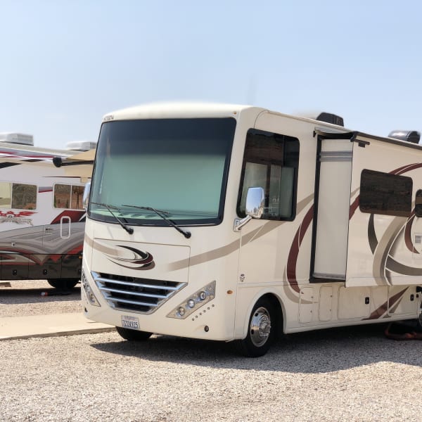 2018 Thor Motor Coach Hurricane Class A available for rent in Wildomar, California