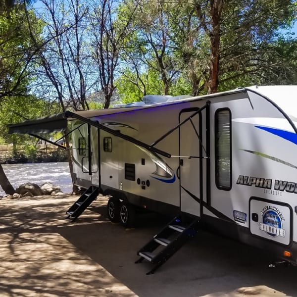 2019 Forest River Alpha Wolf Travel Trailer available for rent in Kernville, California