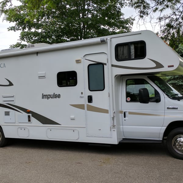 2009 Winnebago ITASCA Class C available for rent in Walker, Michigan