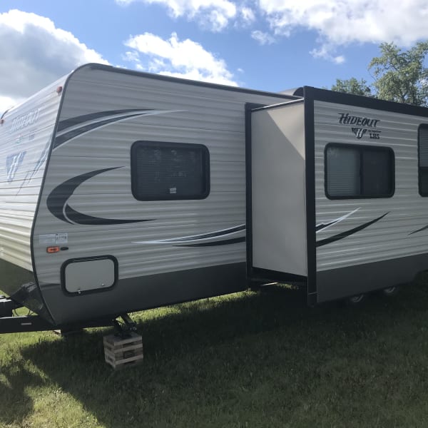 2017 Keystone Hideout Travel Trailer available for rent in Fort Quappelle, Saskatchewan