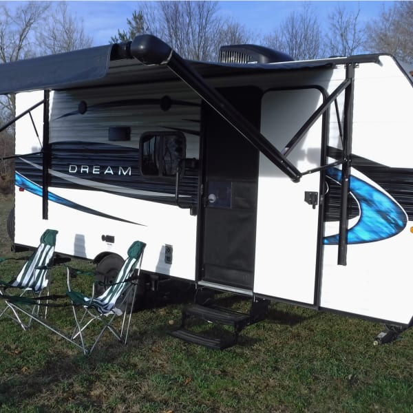 2018 Riverside Rv Dream 175BH Travel Trailer available for rent in Moline, Michigan