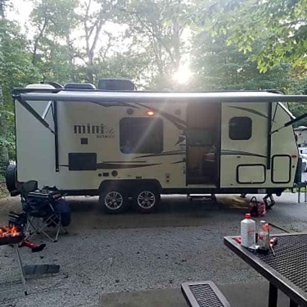 2017 Forest River Rockwood Mini Lite Travel Trailer available for rent in Springdale, Arkansas