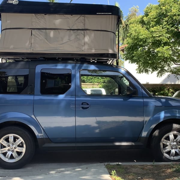 2006 Honda Element Class B available for rent in Irvine, California