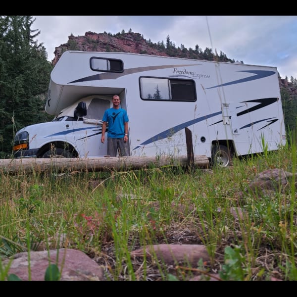 2007 Coachmen Freedom Express Class C available for rent in Morgan, Utah