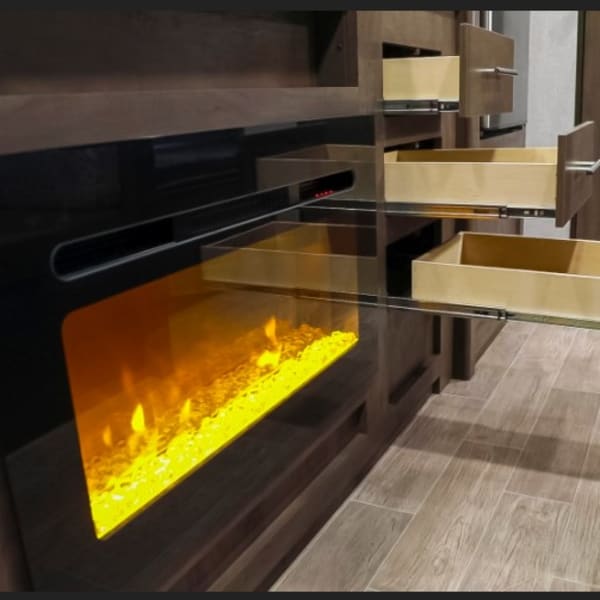 2020 Dutchmen Coleman Travel Trailer available for rent in Goddard, Kansas