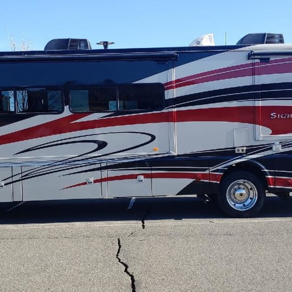 2015 Winnebago Sightseer Class A available for rent in Rancho Santa Margarita, California