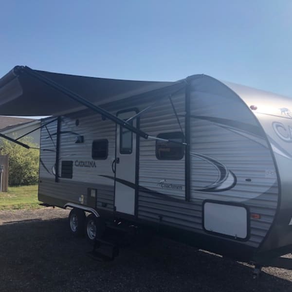 2018 Catalina 221TBS Travel Trailer available for rent in Aylmer, Ontario