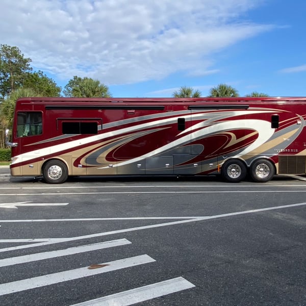 2018 Tiffin Motorhomes Allegro Bus Class A available for rent in Morriston, Florida