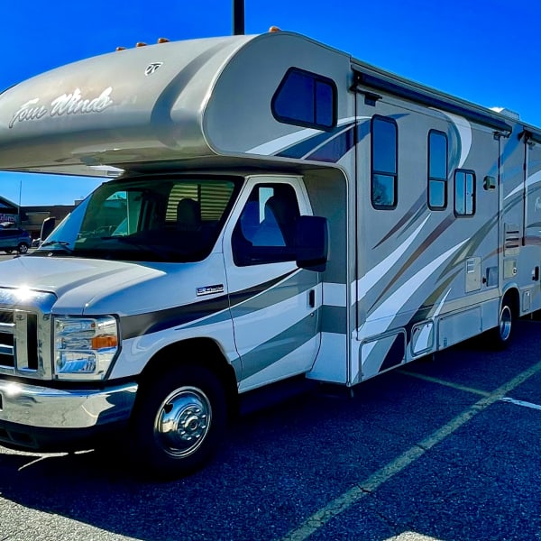 2016 Other Four Winds Class C available for rent in Frederick, Maryland